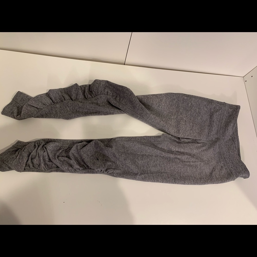 Grey leggings